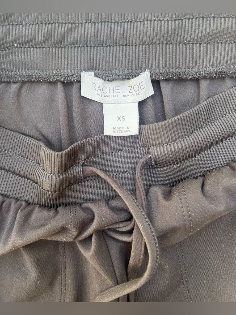 NWOT Rachel Zoe Black Drawstring Cargo Joggers Lux Stretch Fabric XS Athleisure - Picture 5 of 11